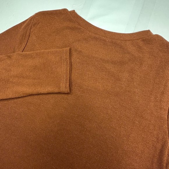 NWOT Women's Large Open back long sleeve shirt‎ pullover - Picture 1 of 5